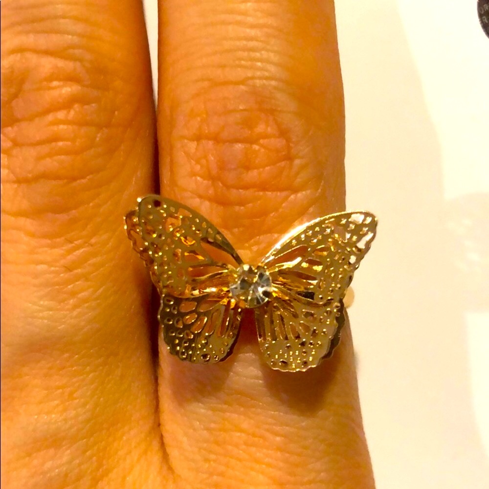 🦋2D Butterfly Ring🦋 - Picture 3 of 3